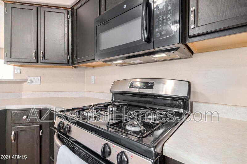 Mesa House: 3618 North Santiago Circle
