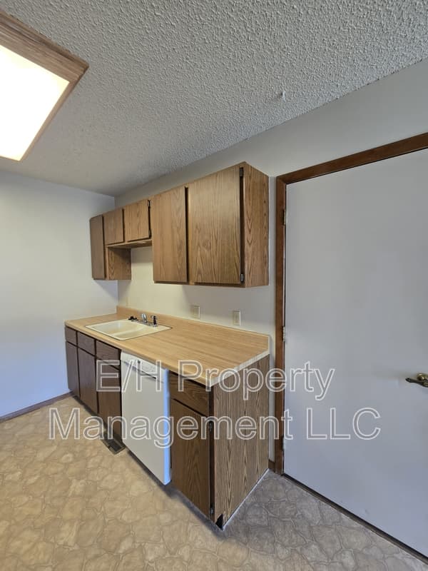 Wichita Condo: 7003 West O'Neil Street