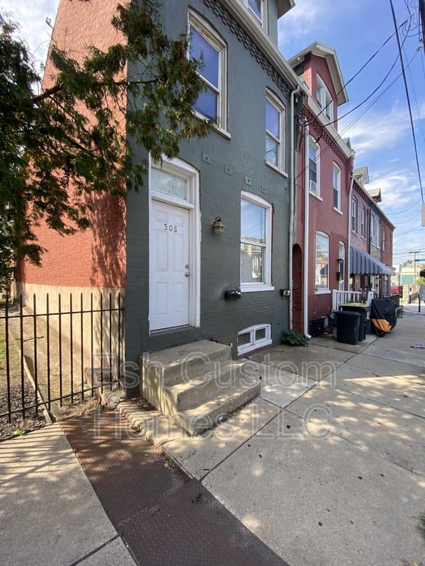 Lancaster Condo: 508 South Prince Street-Front - 1