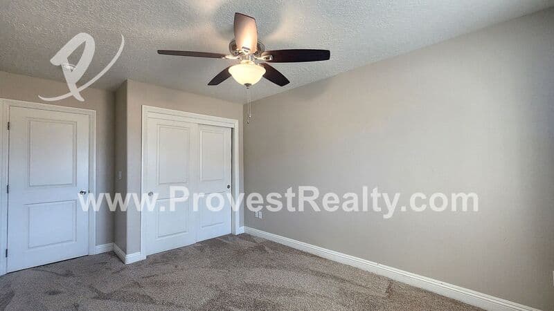 Hesperia House: 17907 Birch St
