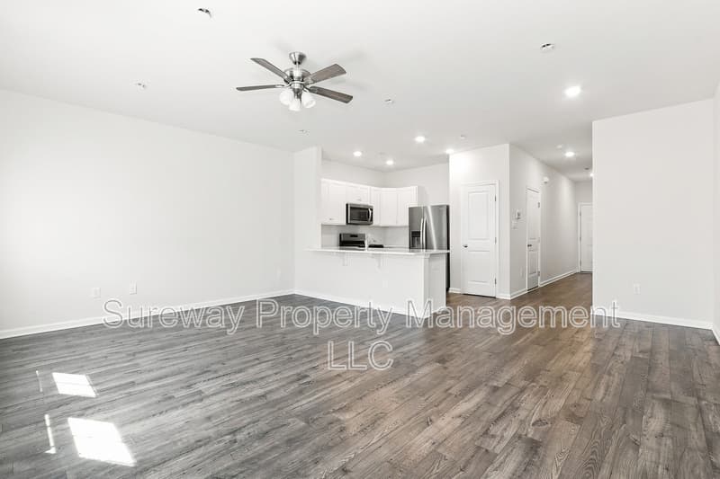 Glassboro Townhome: 336 Mazzeo Dr