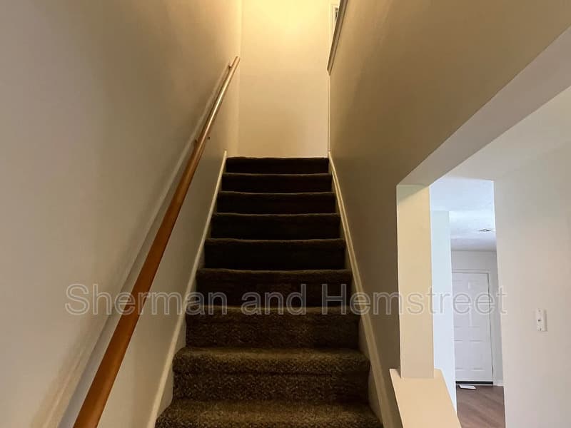 North Augusta House: 301 West Clifton Avenue