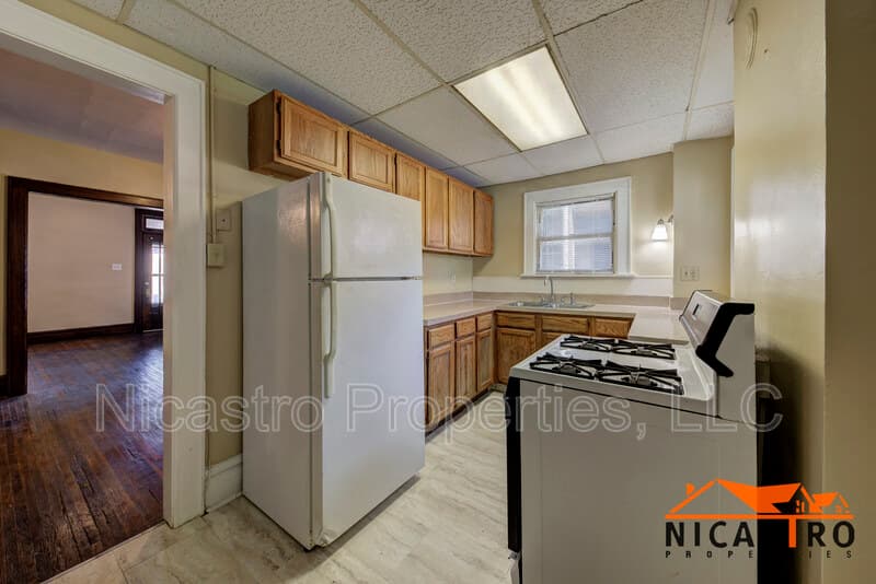 Columbus Condo: 1638 Indianola Avenue