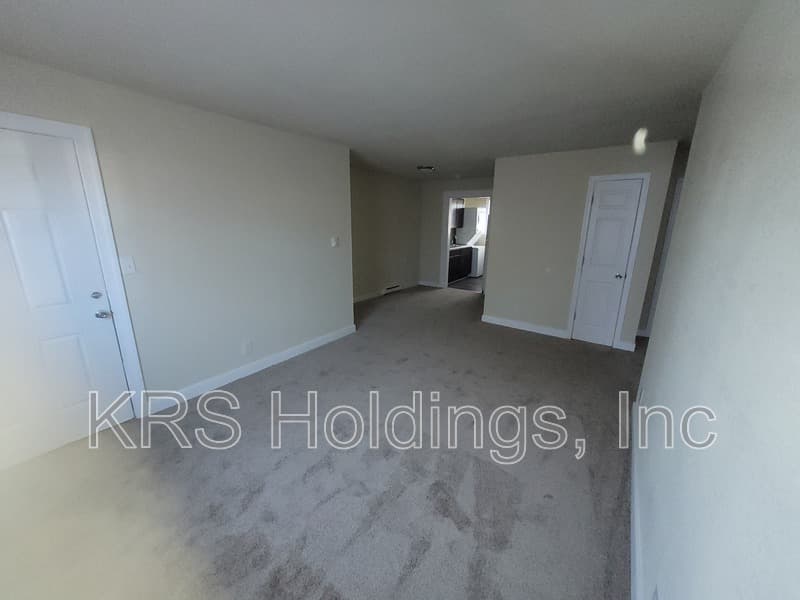 Petersburg Condo: 1517 halifax st