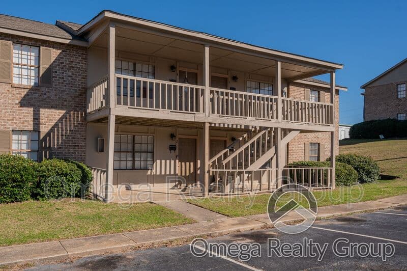 Phenix City Apartment: 901 25th Ave