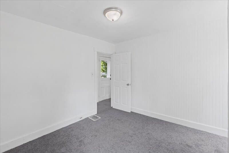 National Park Condo: 601 Wesley Avenue - C