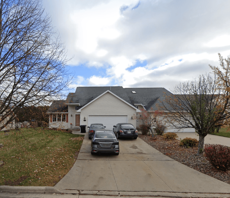 Green Bay House: 286 Tony Lane