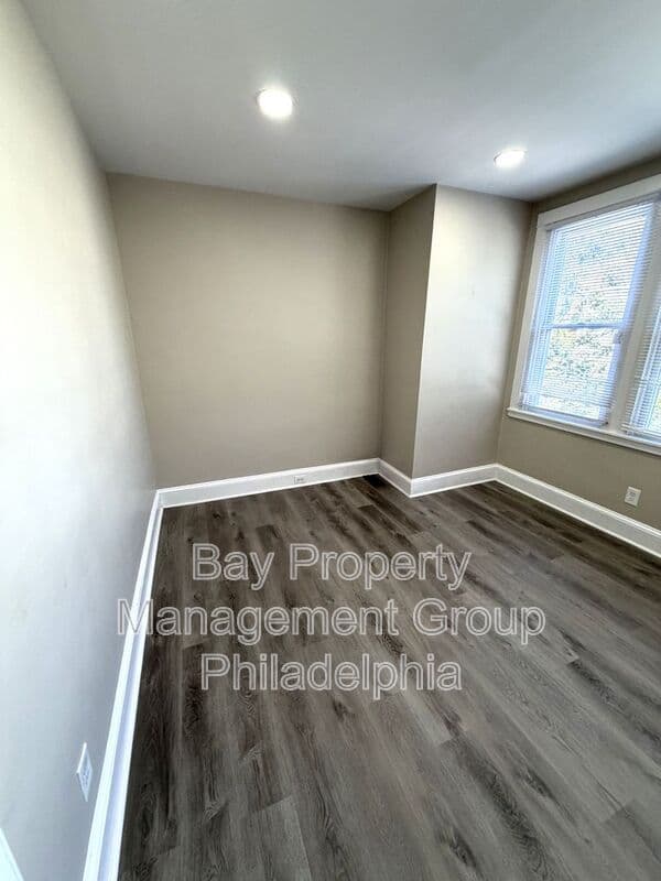 Philadelphia House: 2614 Ingersoll St