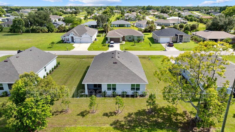 Punta Gorda House: 25214 Cadiz Drive