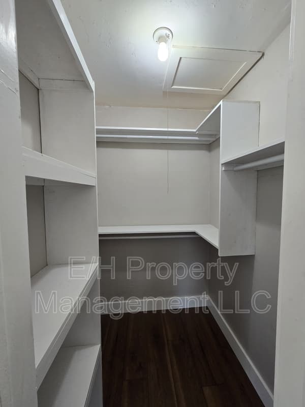 Wichita Condo: 540 South Bluff Avenue