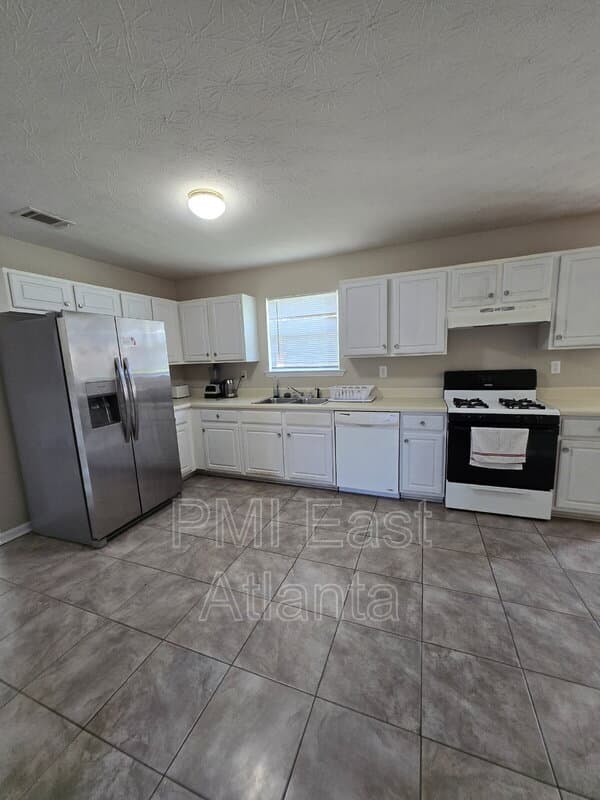 Covington House: 70 Desota Drive