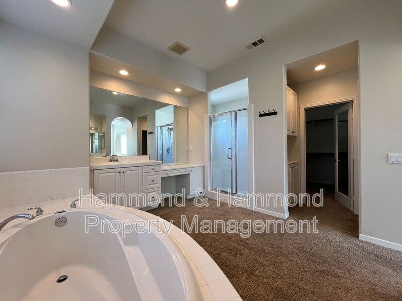 Simi Valley House: 5552 Evening Sky Dr