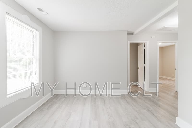 Charlotte Condo: 2517 Hemphill Street - 2