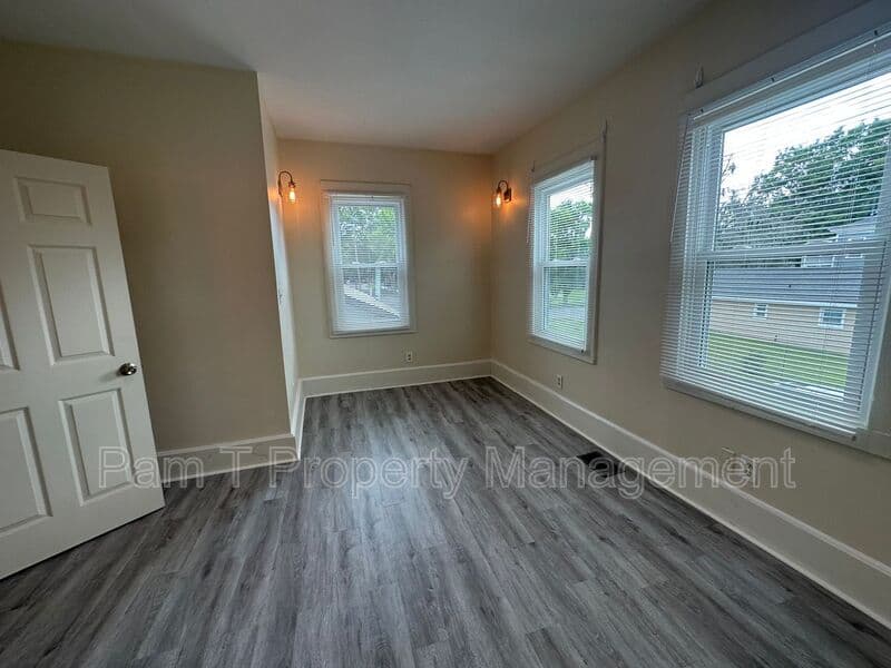 Savannah Townhome: 816 Ott St