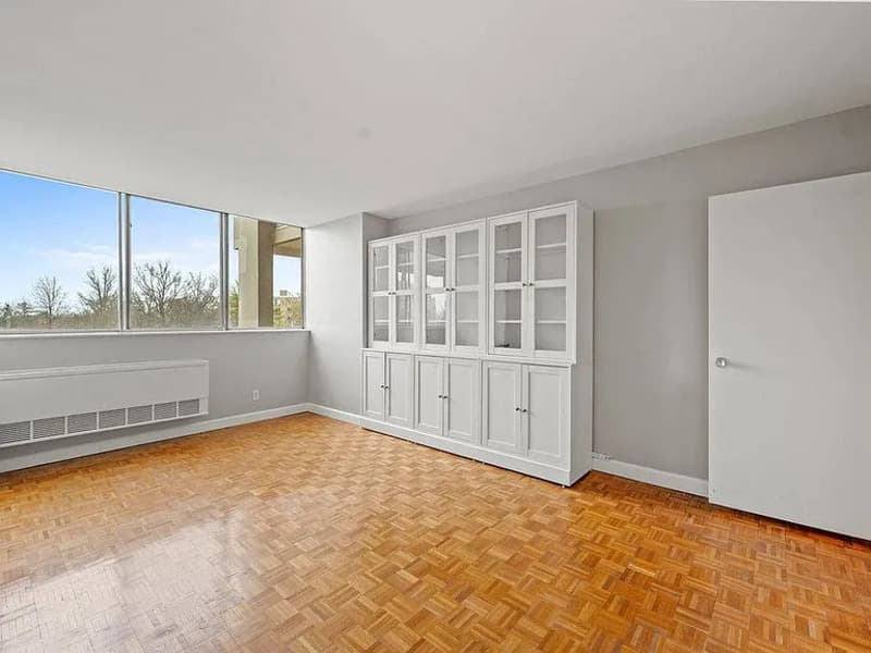 Cincinnati Condo: 2324 Madison Rd