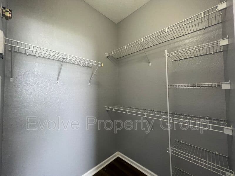 Orlando House: 8775 Sartori St.