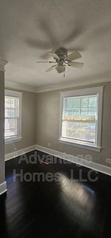 Kansas City House: 3808 Roanoke