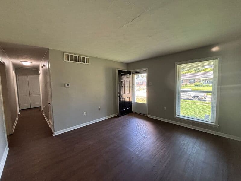 Memphis House: 2771 Northmeade Ave