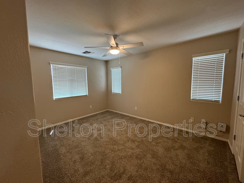 Goodyear House: 14873 W Ashland Ave