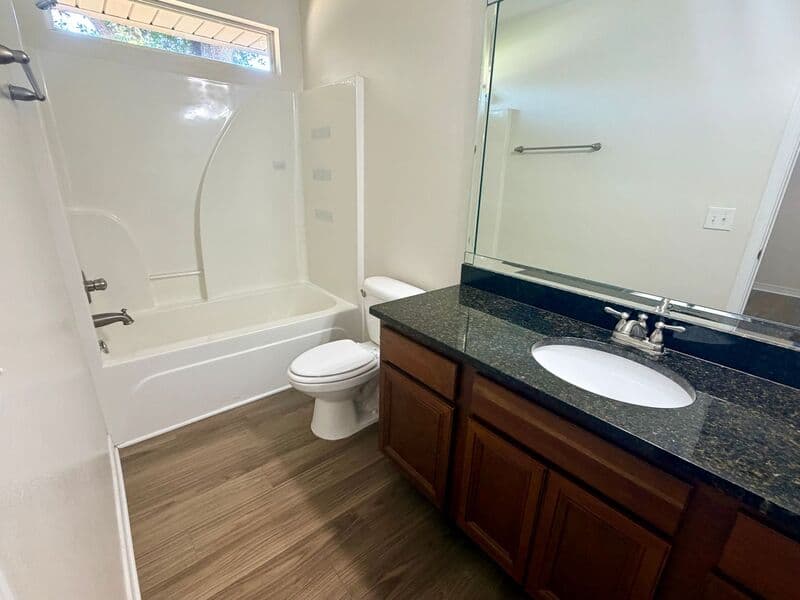 Milton House: 5836 Chi Chi Circle