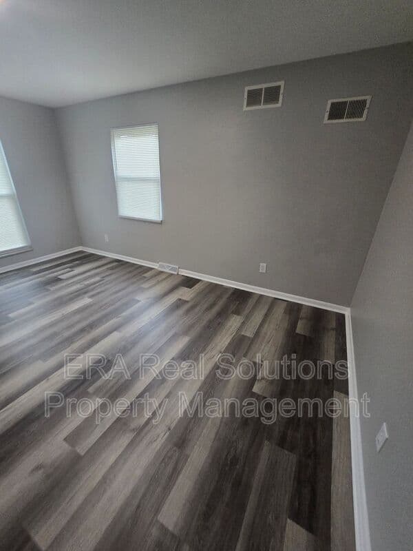 Columbus Condo: 852 S Roys Ave