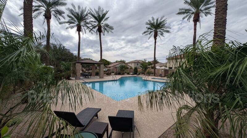 Chandler House: 1311 E Marlin Dr