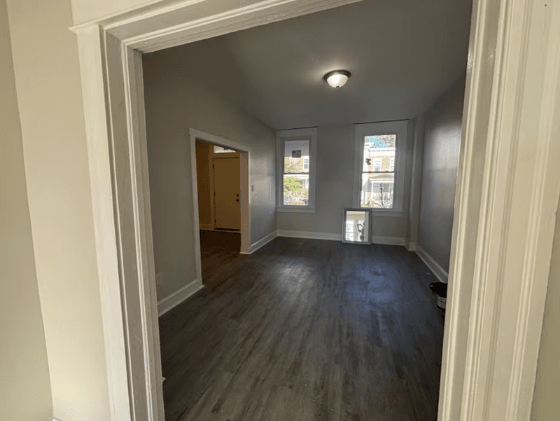 Baltimore House: 41X N Loudon Ave