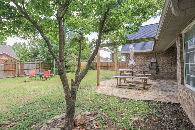 Rogers House: 407 N 40th St