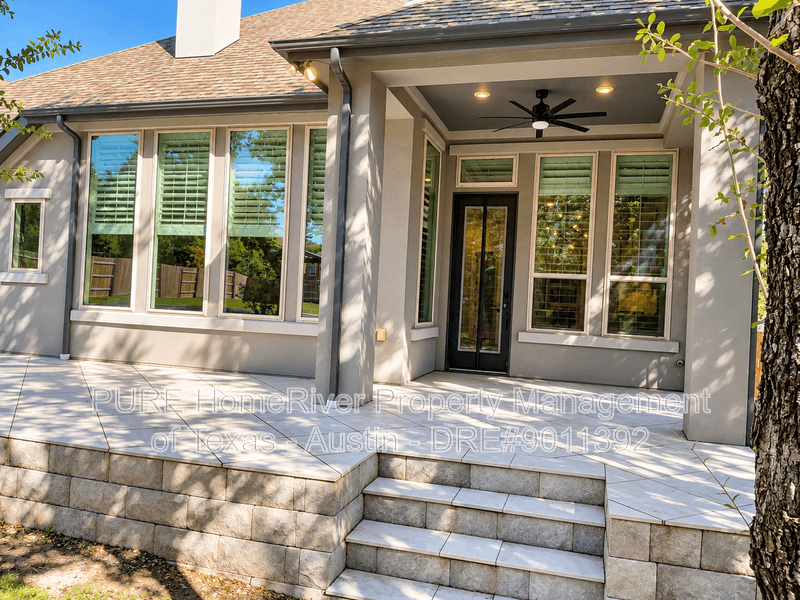 Leander House: 2416 Belen Dr