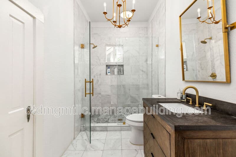 San Antonio Condo: 110 East Craig Place