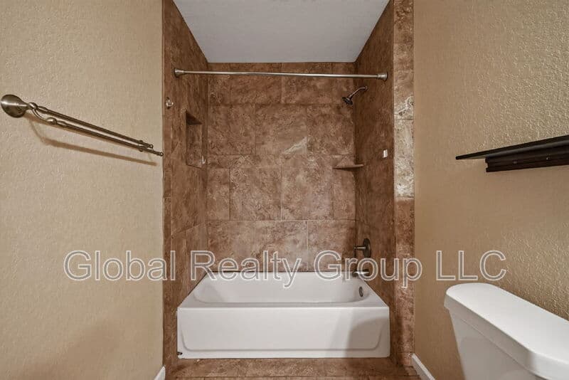 San Antonio House: 12914 Ocean Glade
