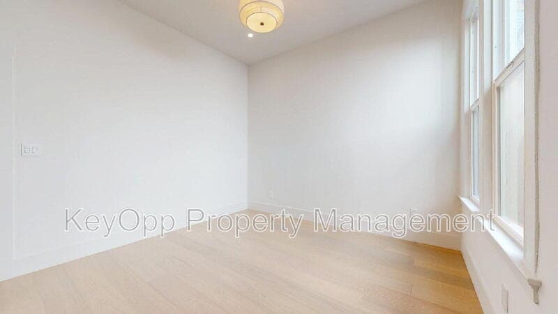 San Francisco Condo: 489 Guerrero Street