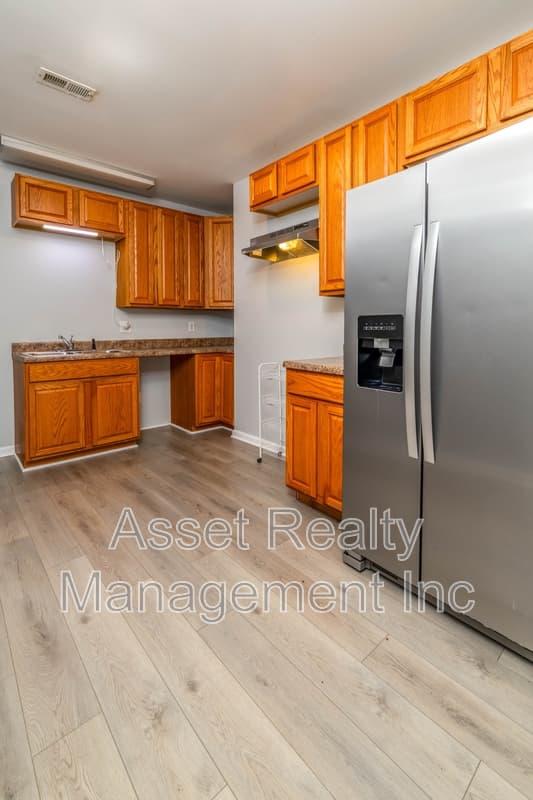Knoxville House: 1217 Dreamview Lane