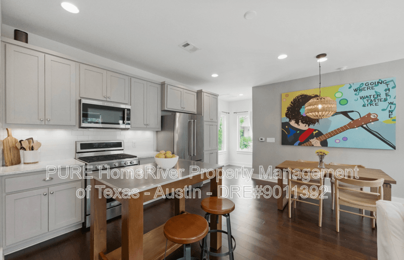 Austin Condo: 2710 Halcyon Drive