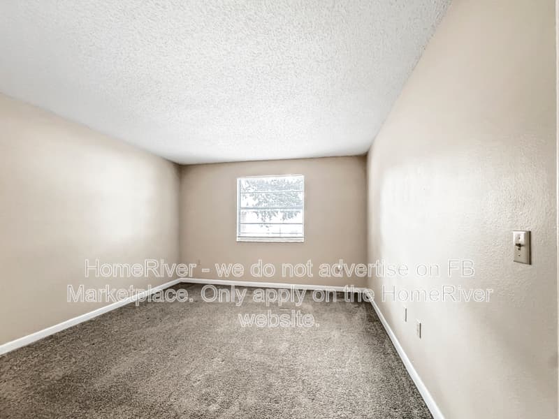 Tampa Condo: 305 E Whitehall Ct