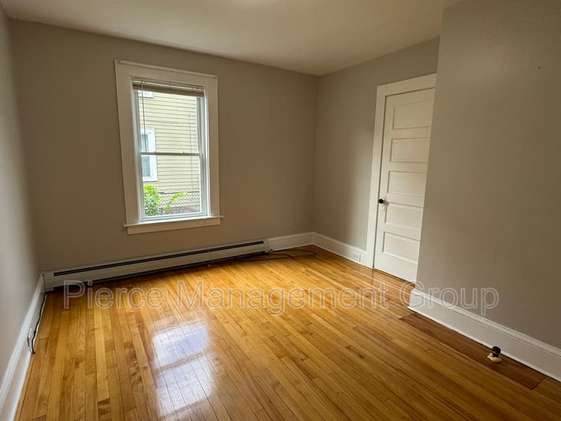 Manchester Condo: 4 Hazel Street