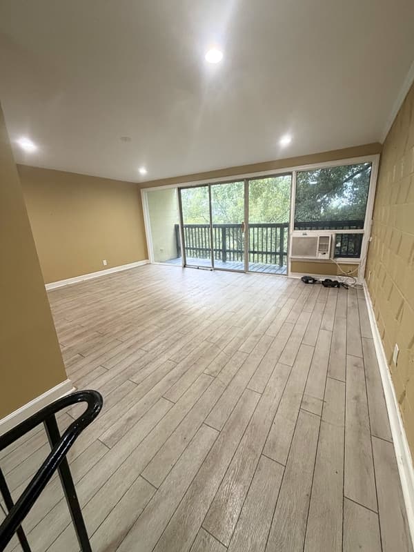 Columbus Condo: 39 Ticknor Drive - 2