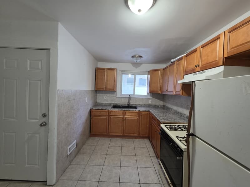 Buffalo Condo: 406 Wyoming Avenue - APT 1