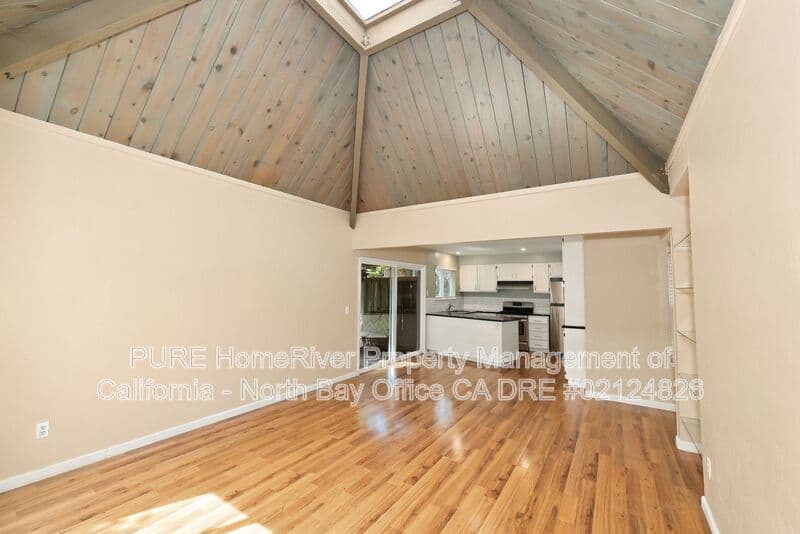 Santa Rosa Condo: 1951 Knolls Drive