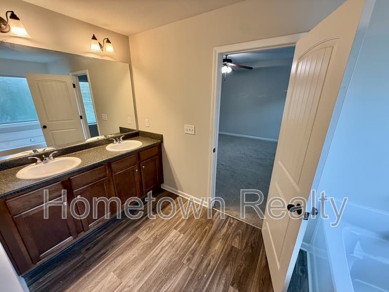 McDonough House: 785 Galveston Way