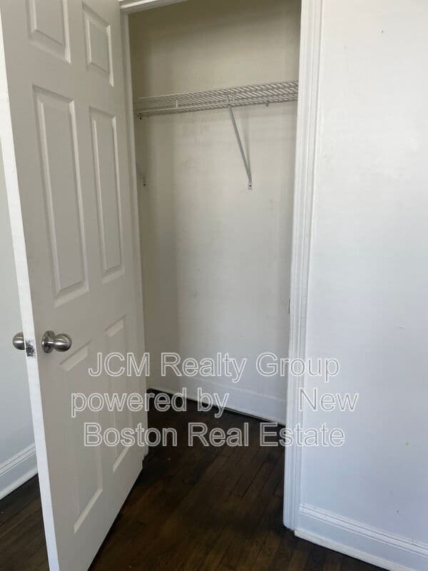 Chelsea Condo: 746 Broadway