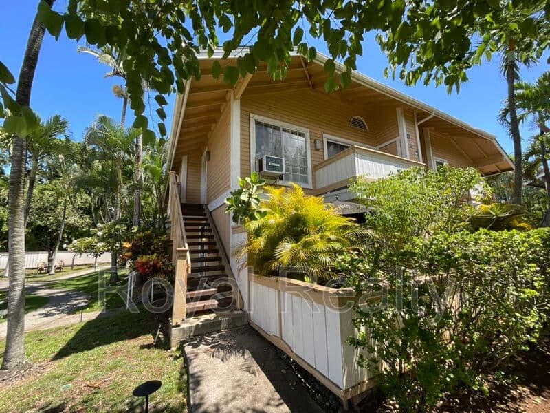 Honolulu Condo: 625 Mananai Place