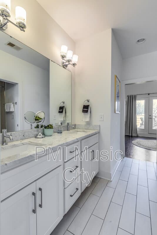 Nashville Townhome: 1027 Wedgewood Ave