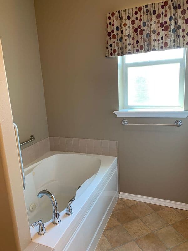 Pasco Townhome: 6002 Mia Lane