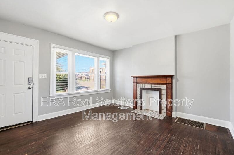 Columbus Townhome: 428 Columbian Ave
