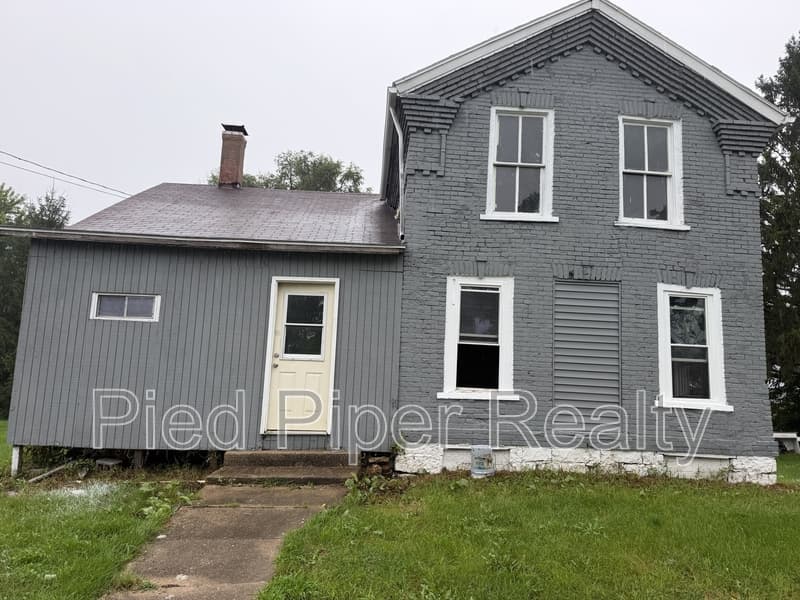Warren House: 209 Pearl St