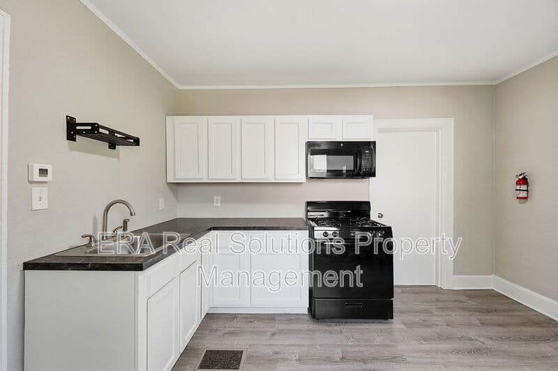 Cincinnati Condo: 130 Valencia Street