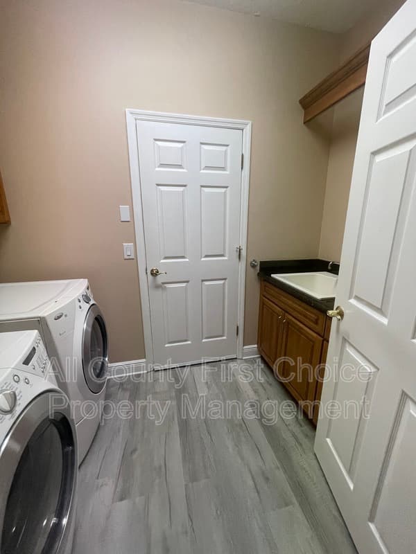 Seminole Townhome: 9718 Taylor Rose Lane
