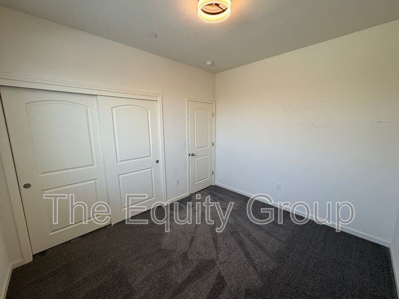 Tulare House: 3272 Manchester St