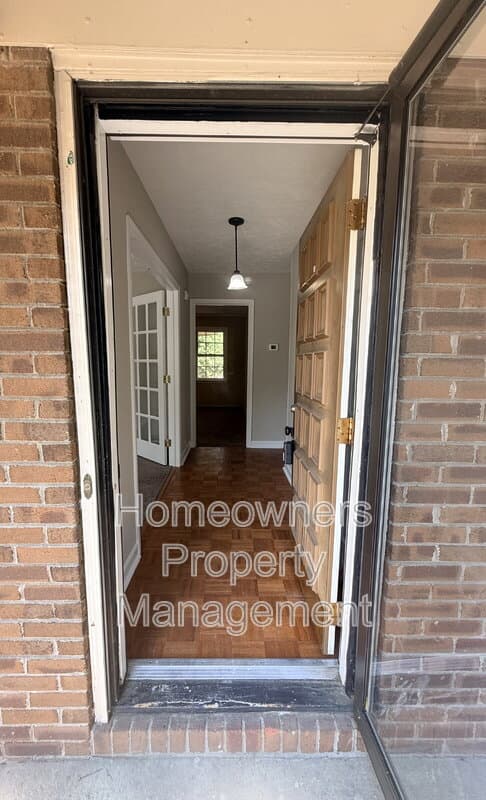 Fayetteville House: 1525 Trevino Dr
